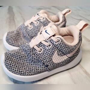 Nike Pull On Baby Runners Size 5C